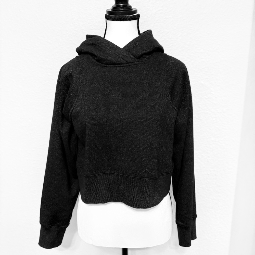 Lululemon Women’s Cropped Hoodie